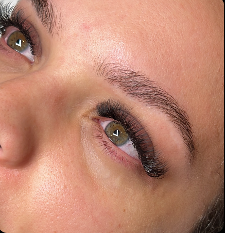 Bare Skin Essentials client lash result